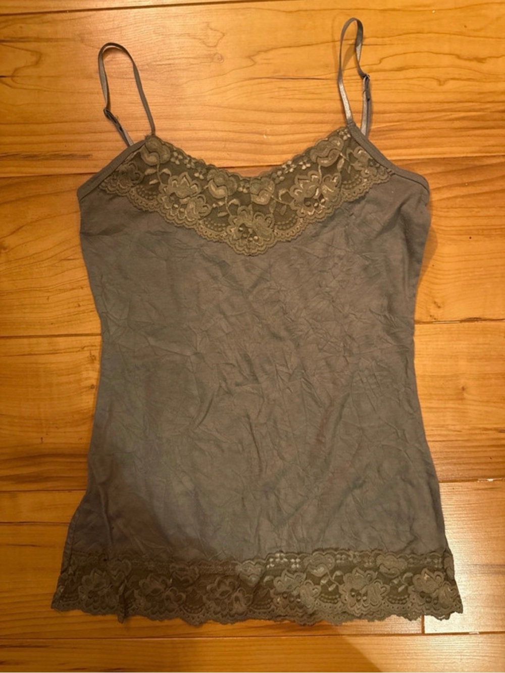 the perfect Camisole in olive Green